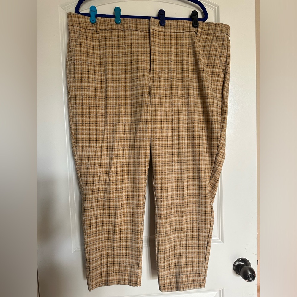 22W Liverpool Kesley Crop Knit Trouser